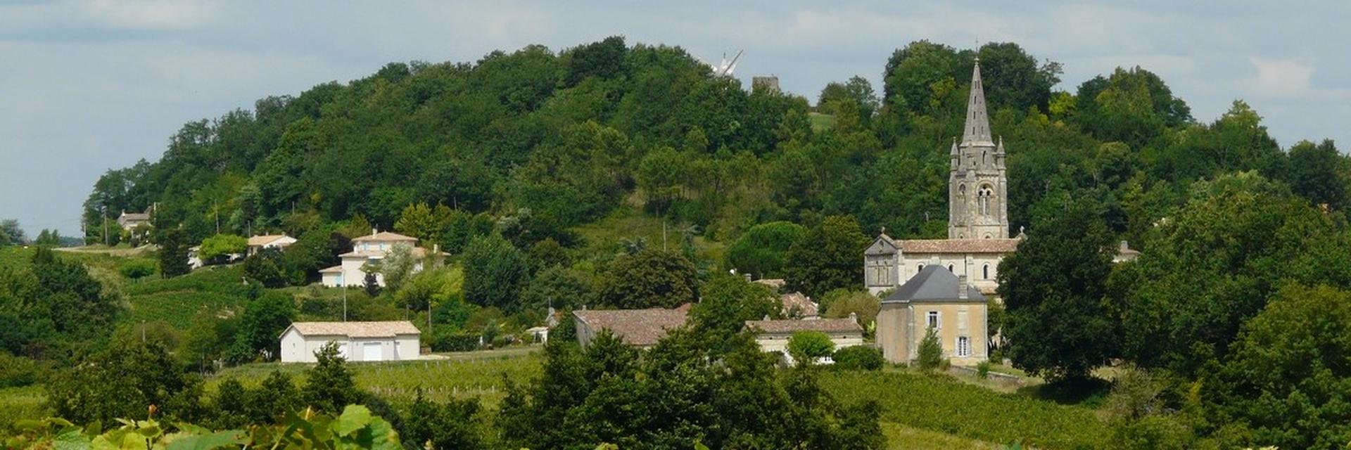 Vue aérienne de la commune de Lansac - Vue aérienne de la commune de Lansac